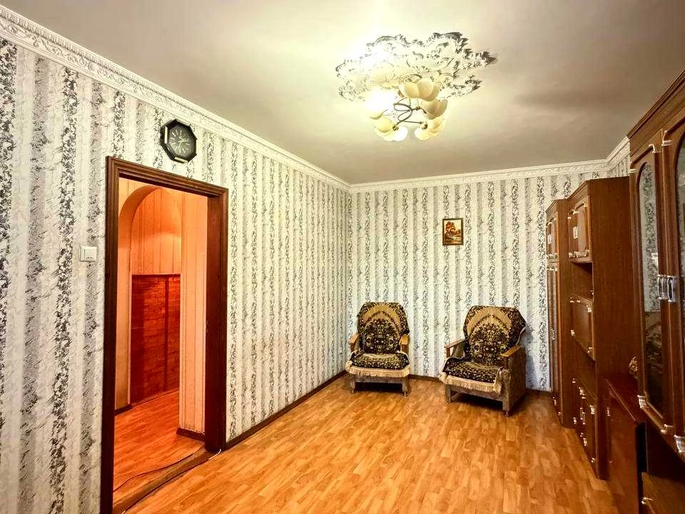 Квартира. Кривий Ріг, Вечірній проспект.