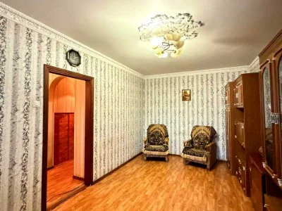 Квартира. Кривий Ріг, Вечірній проспект.
