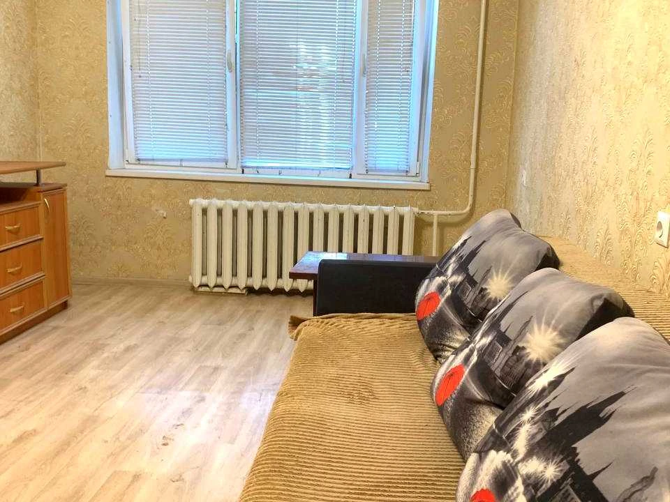 Apartment. Kryvyi Rih, Krivoi Rih Avenue, 200th Anniversary
