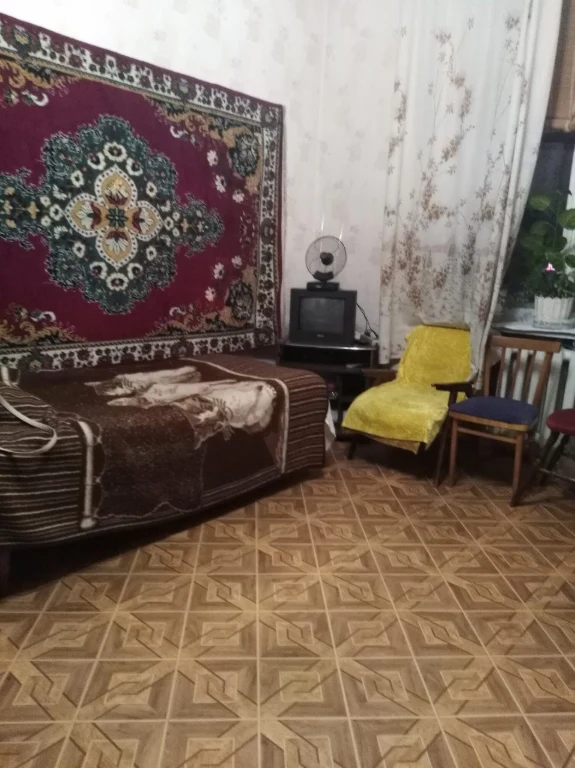Продам 1к квартиру  20квартал