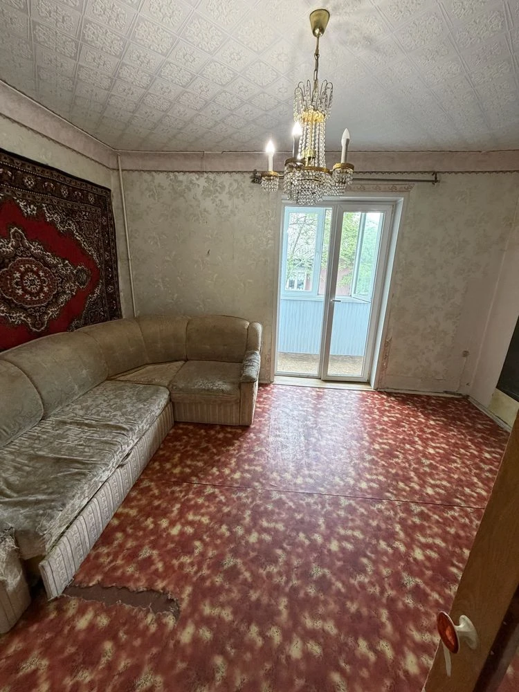 Продам Трехкомнатную квартиру у.Галатова Соцгород Металургич
