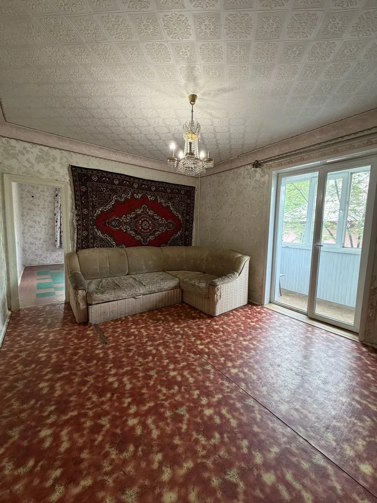 Продам Трехкомнатную квартиру у.Галатова Соцгород Металургич
