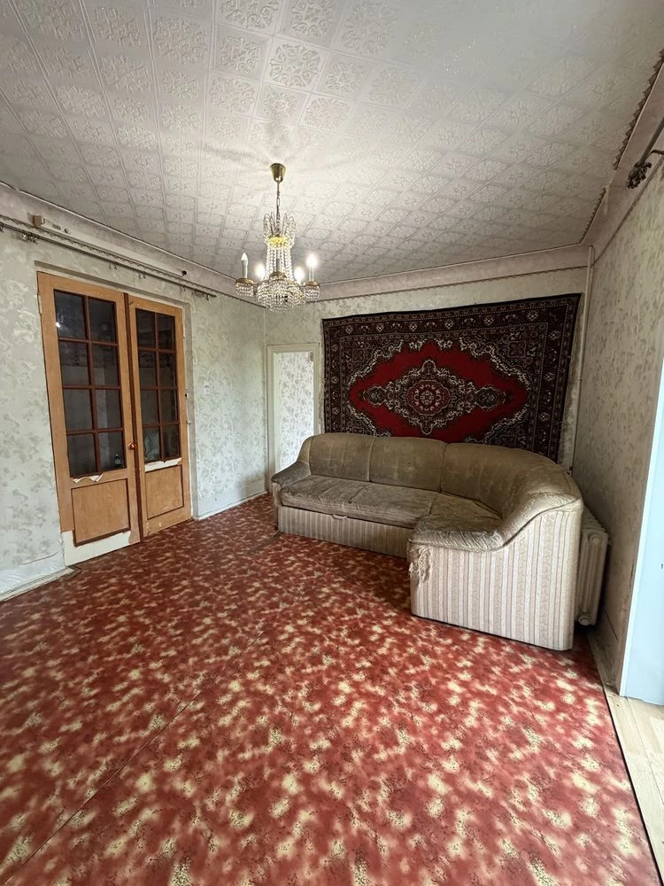 Продам Трехкомнатную квартиру у.Галатова Соцгород Металургич