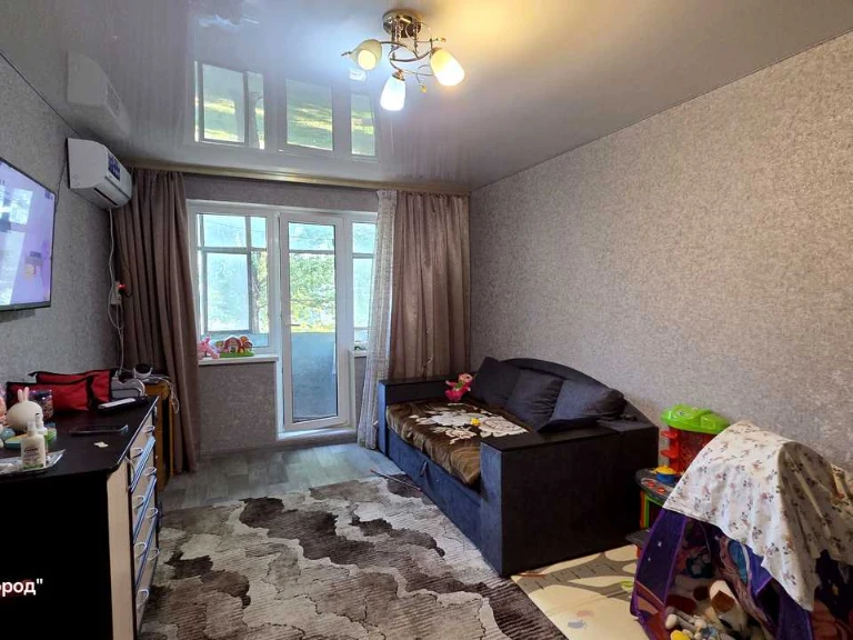 Apartment. Vitālija Matuseviča Street, Kryvi Rih (XXII Partz'izdu)