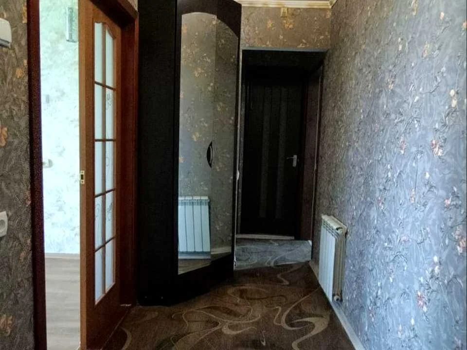 Apartment. Polytechnical Street, Kryvyi Rih
