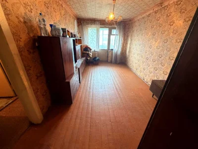 Apartment. Kryvyi Rih, University Street (Gagarin)