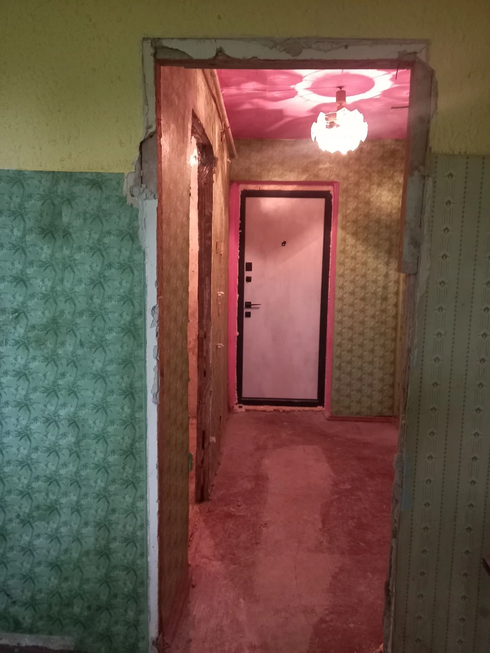 For Sale: 1-room apartment in Novo-Maisk