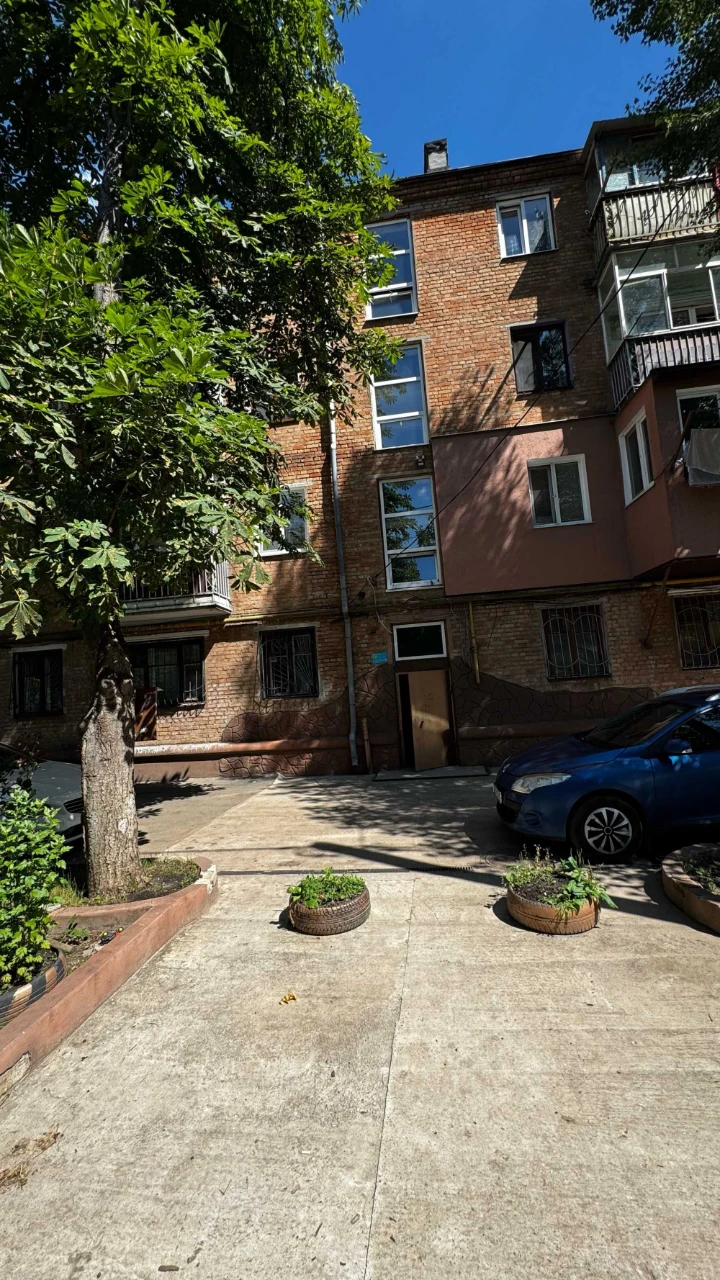 Срочно! Продается 1-комнатная квартира, квартал 44