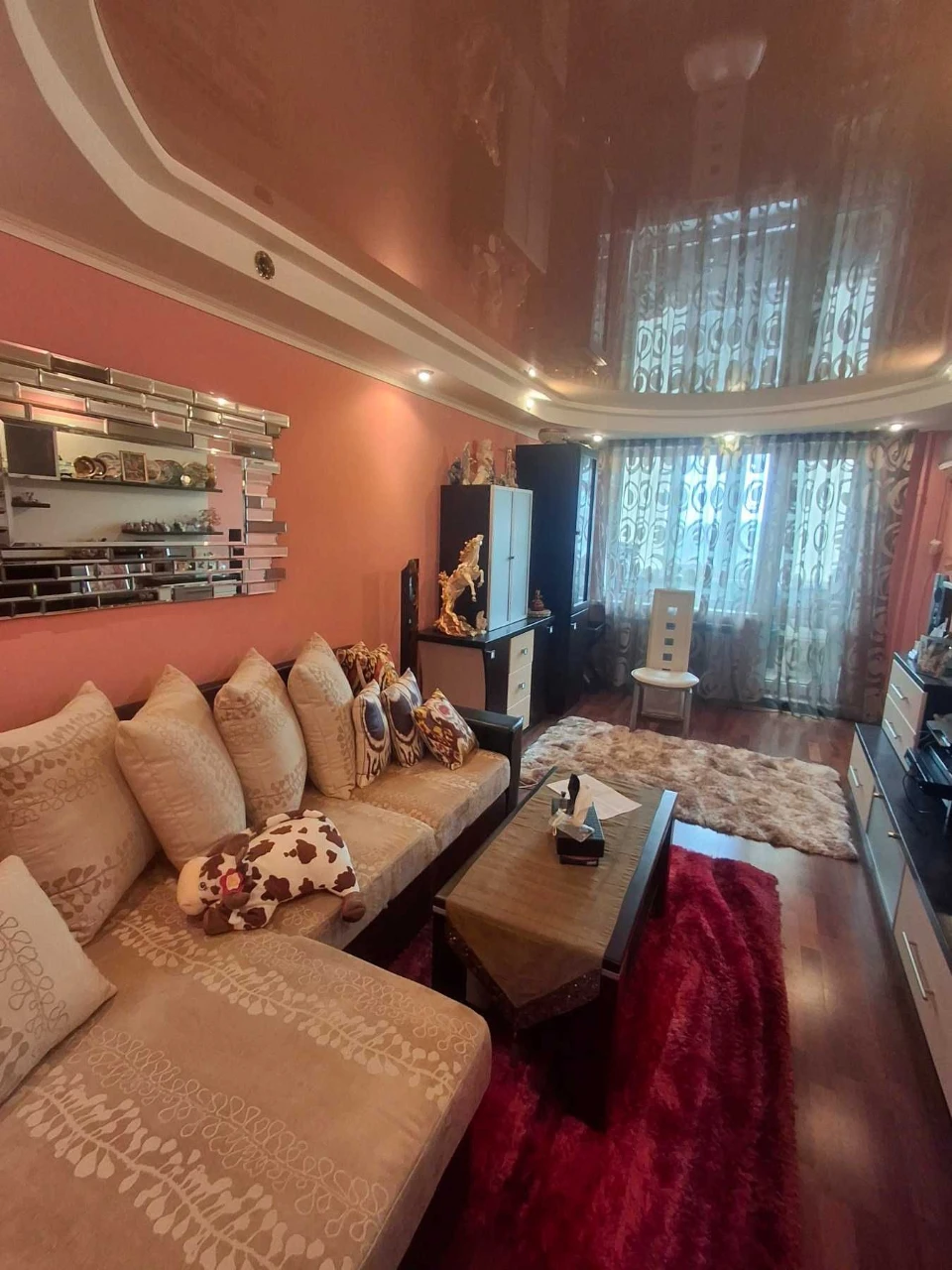 For sale: 3-room apartment, Jubileynyi district, independent heating!