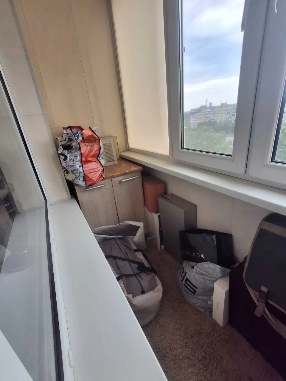 For sale: 3-room apartment, Jubileynyi district, independent heating!
