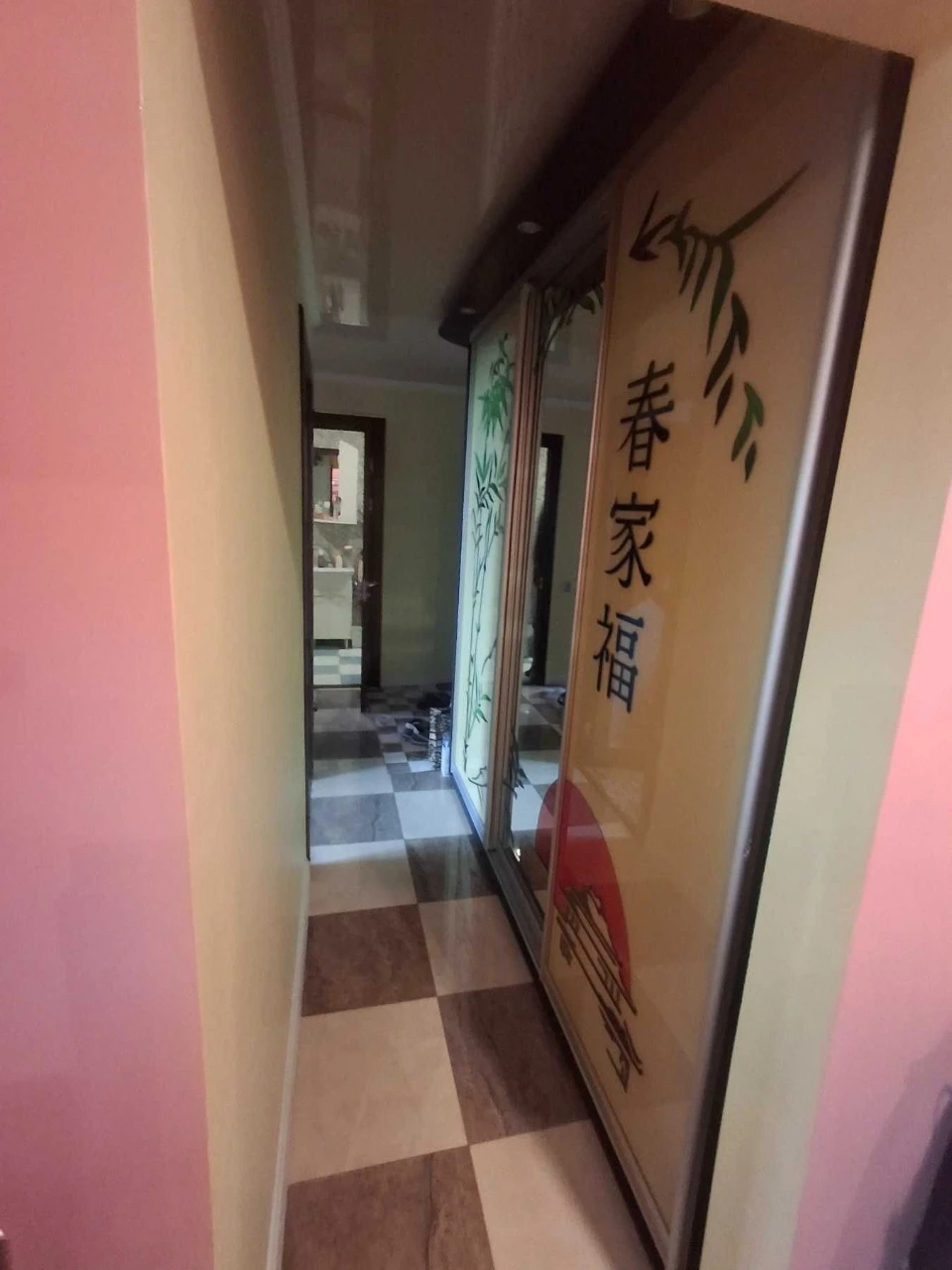 For sale: 3-room apartment, Jubileynyi district, independent heating!