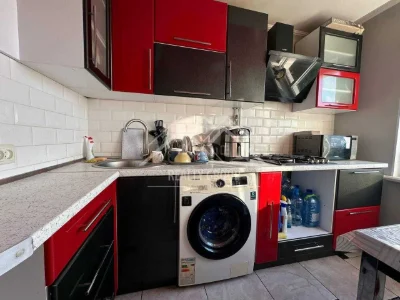 Продаж 3-кімнатної квартири, 129-й квартал, Ватутіна