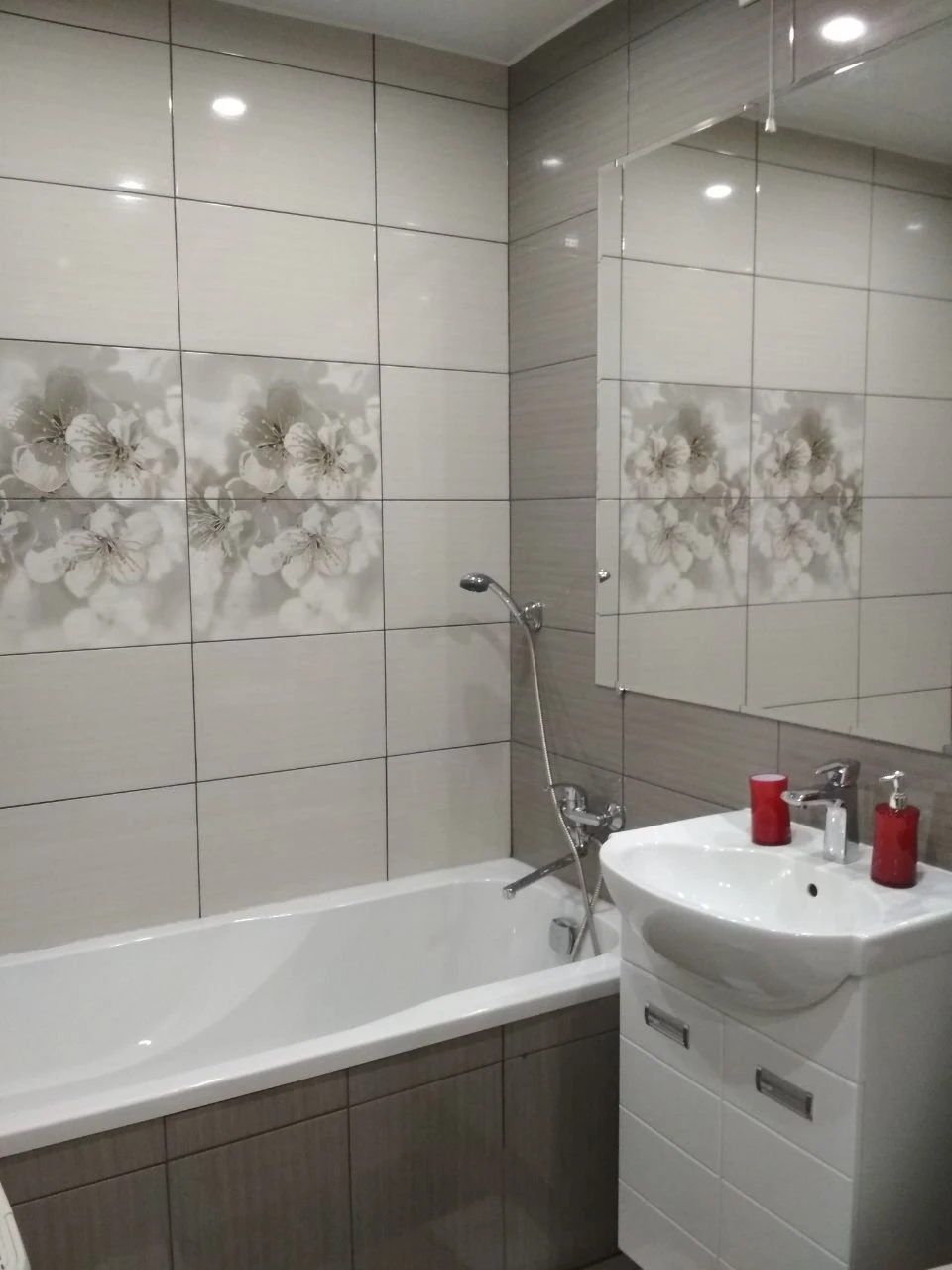 Продам 2-х комн. квартиру по пр. Гагарина 59