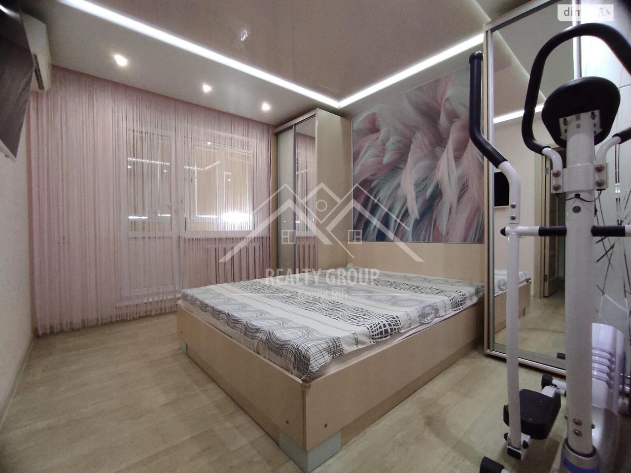 Продаж Квартири Довгинцівський