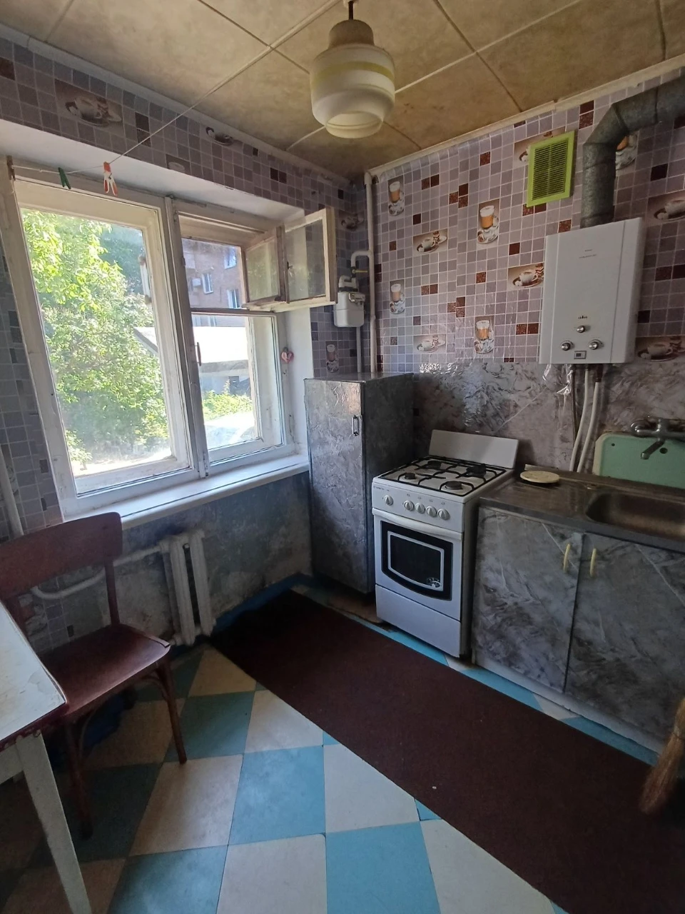Продаж 3-кімнатній квартири в Саксаганському районі.