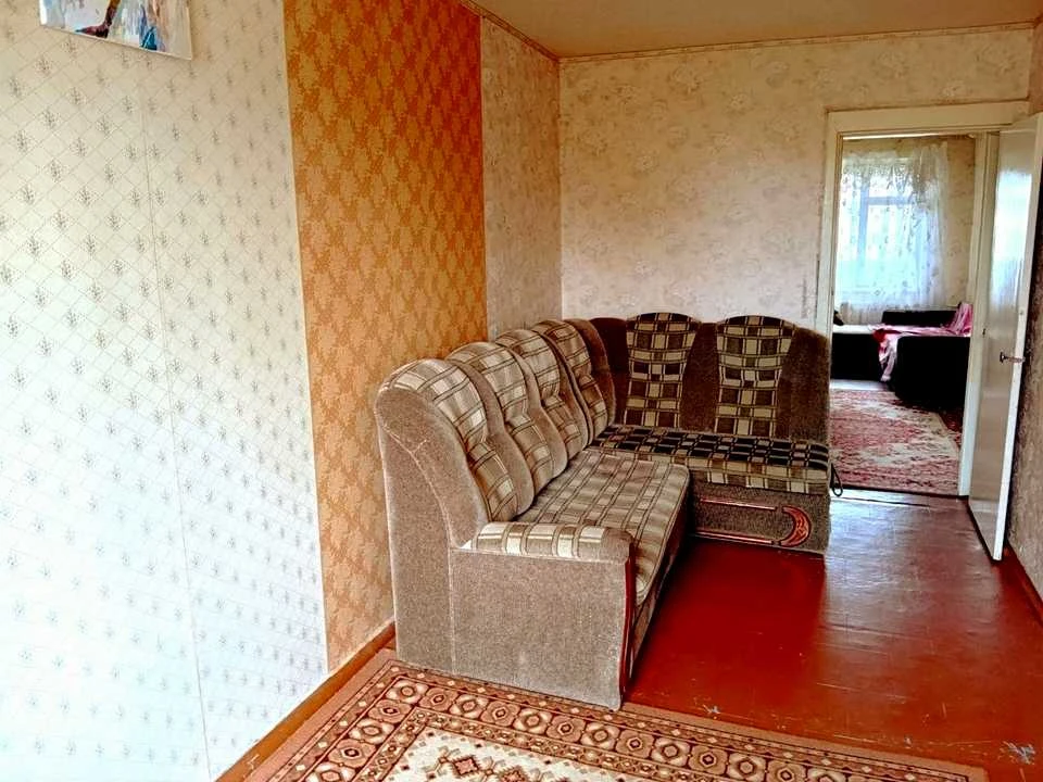 Apartment. Kryvyi Rih, Serhyi Gladush St. (Karbyshev St.)