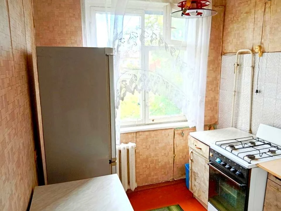 Apartment. Kryvyi Rih, Serhyi Gladush St. (Karbyshev St.)