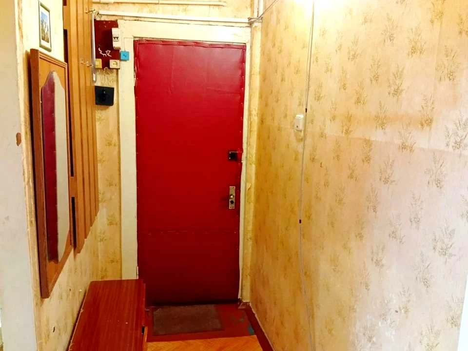 Apartment. Kryvyi Rih, Serhyi Gladush St. (Karbyshev St.)