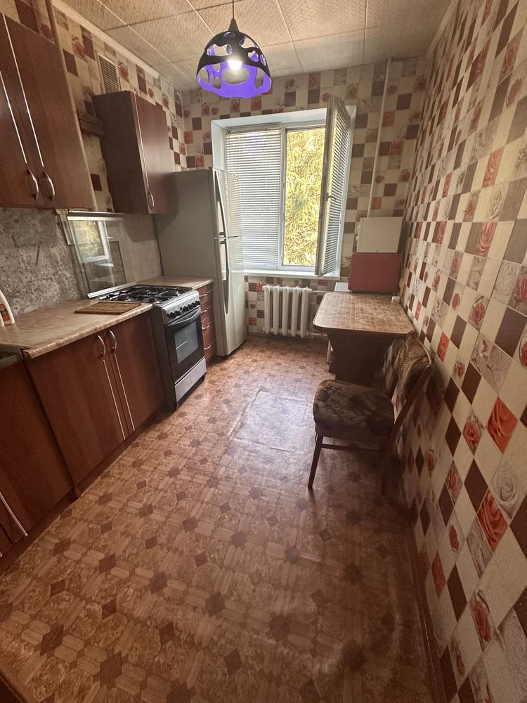 Продажа 3-комн. квартиры на Зарічному.