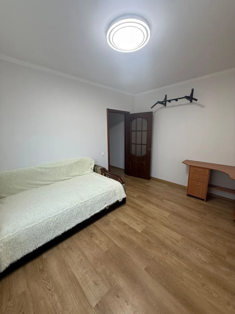 Продажа 3-комнатной квартиры, 72,1 м.кв, в чешском стиле с автономным отоплением