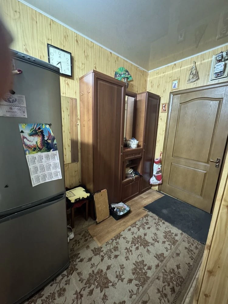 3 room apartment on Tvorcheskaya Street.