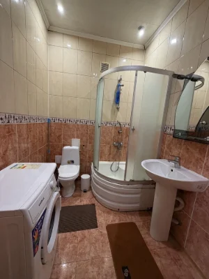 For sale: 2-room apartment in the Metallurgic district.