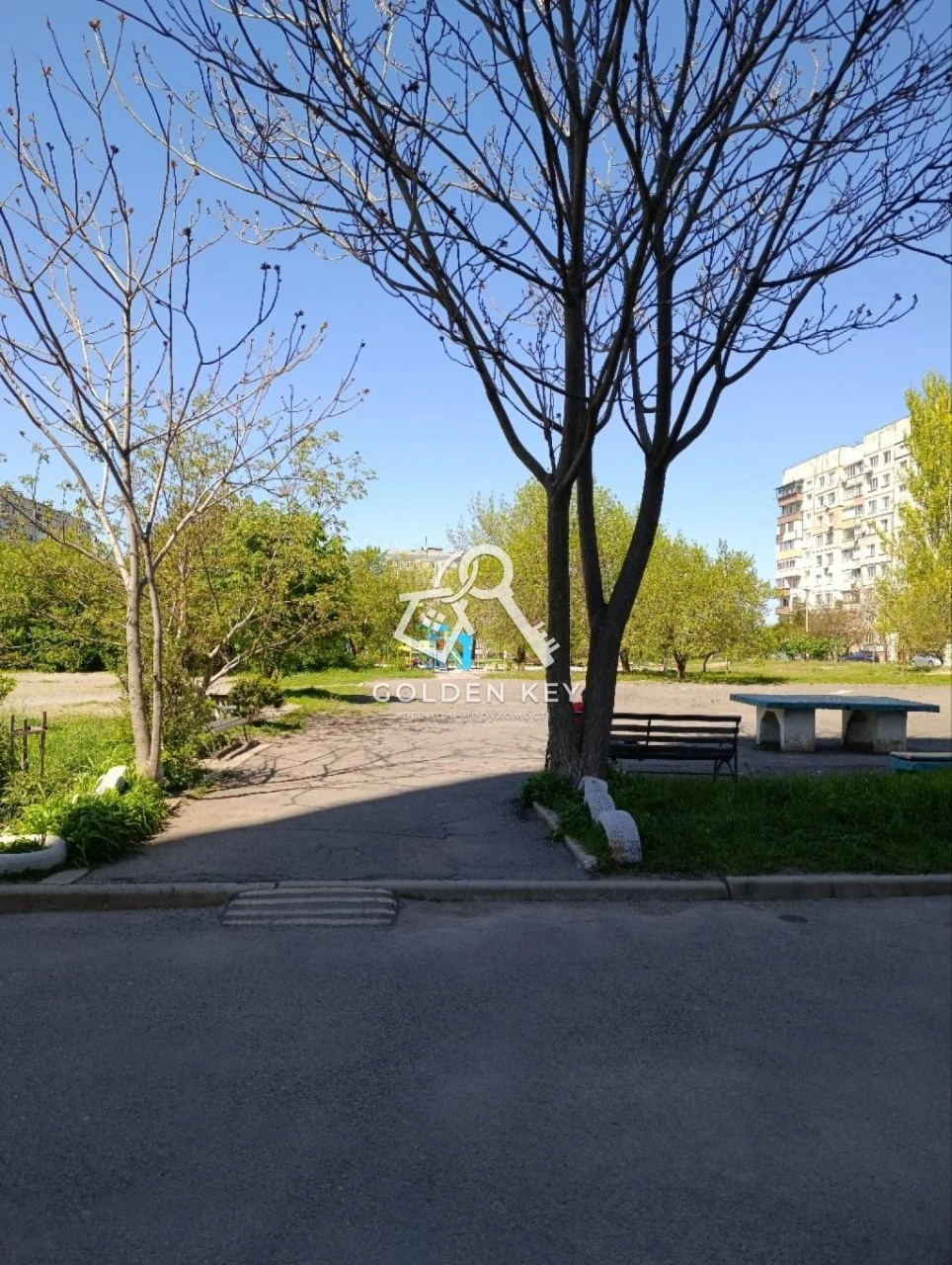 Продаж 4-кімнатній квартири, 173 квартал