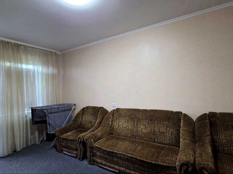 Apartment. Evening Boulevard, Krivoi Rog.