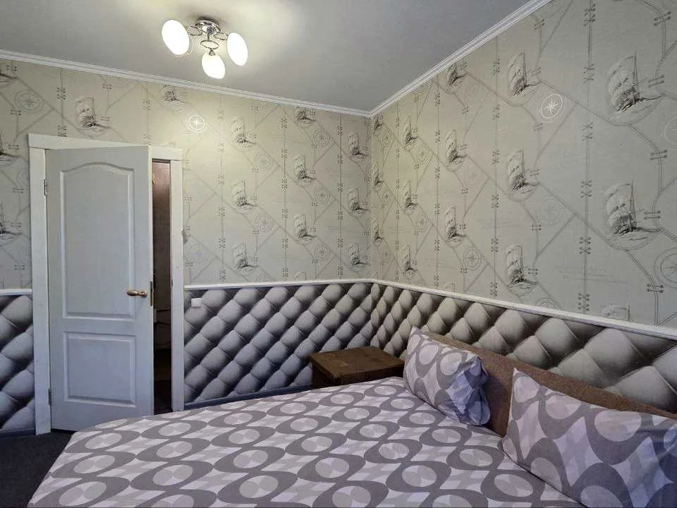 Apartment. Evening Boulevard, Krivoi Rog.
