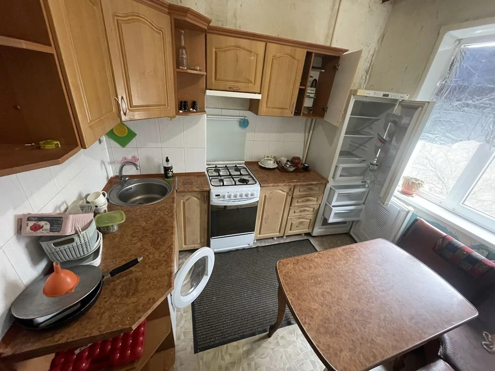 Продам 2-х ком квартиру на ВРСТОЧНОМ І
