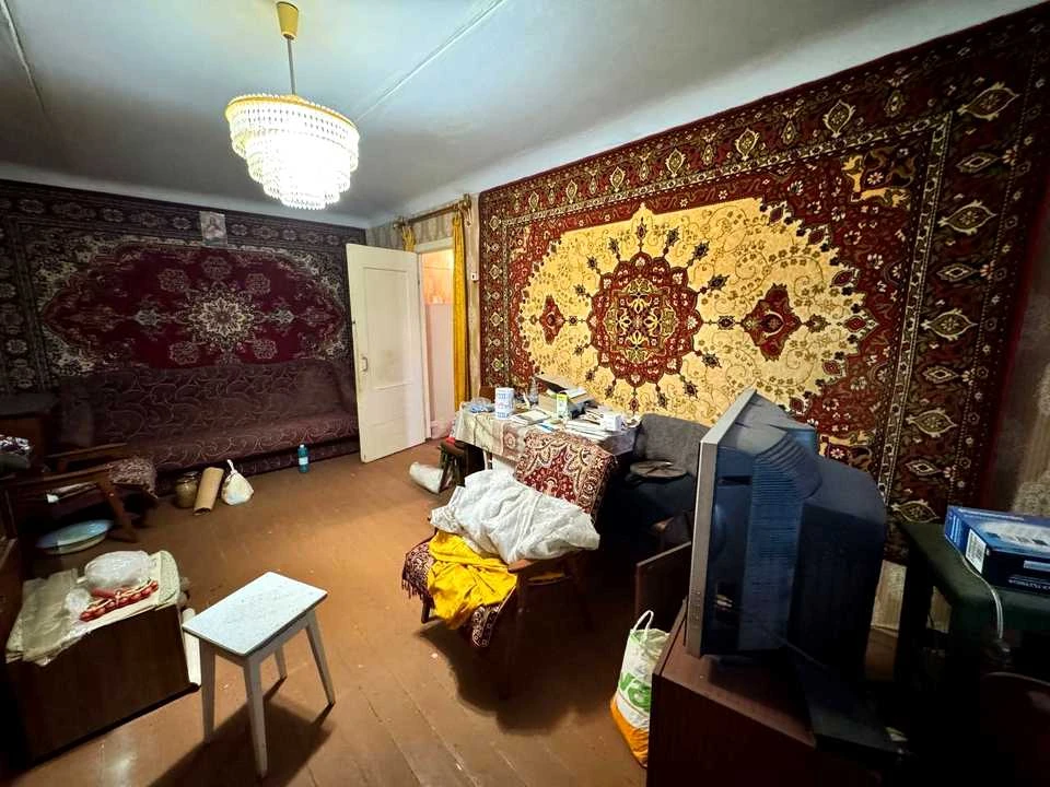 Apartment. Eduard Fuchs Street, Krivoi Rog