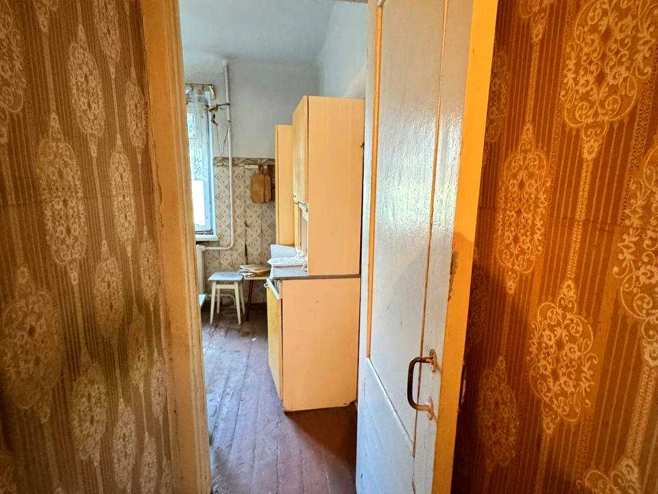 Apartment. Eduard Fuchs Street, Krivoi Rog