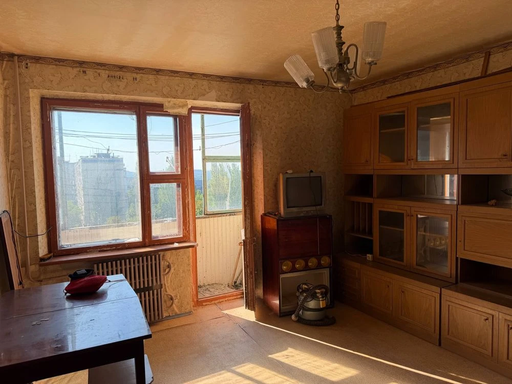 Продажа 1-комнальной квартиры на Заречном 23