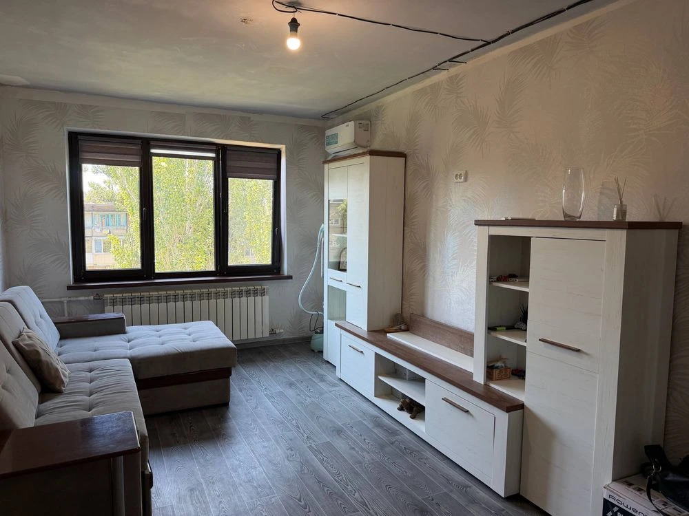 Sale of a 3-room apartment, Yuvileyna Street, Pokrovska Street, 25