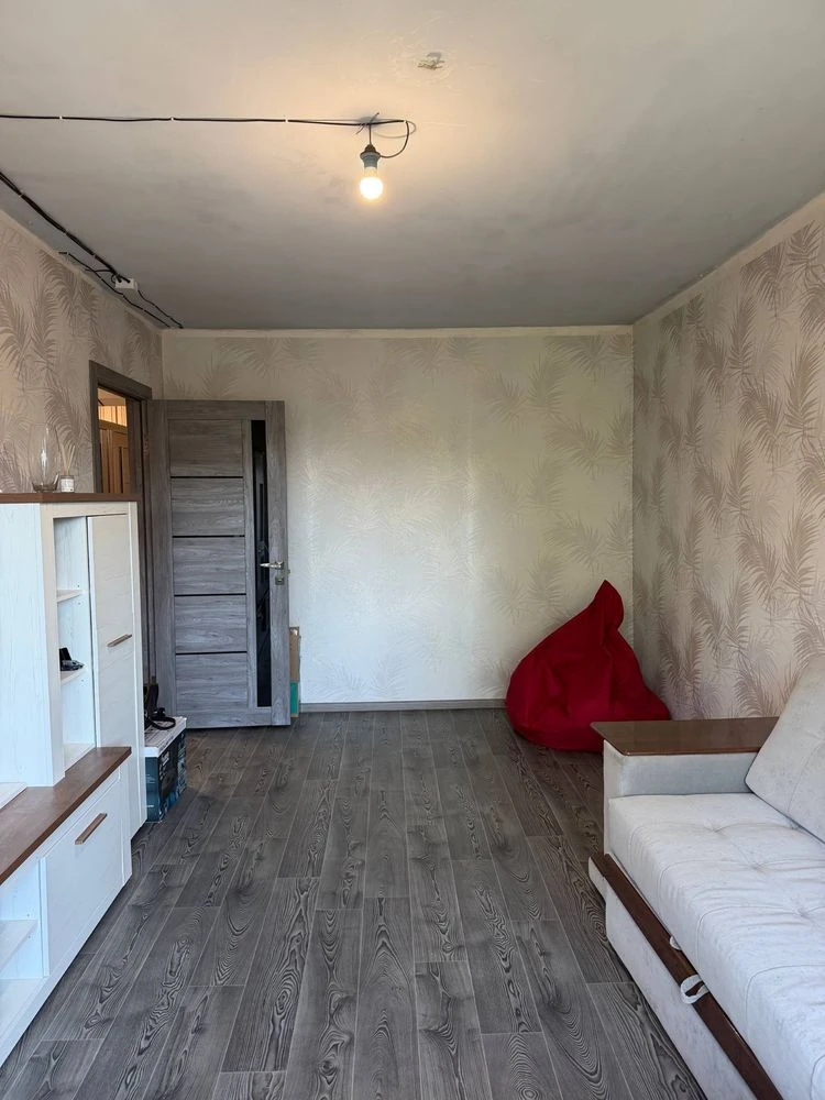 Sale of a 3-room apartment, Yuvileyna Street, Pokrovska Street, 25