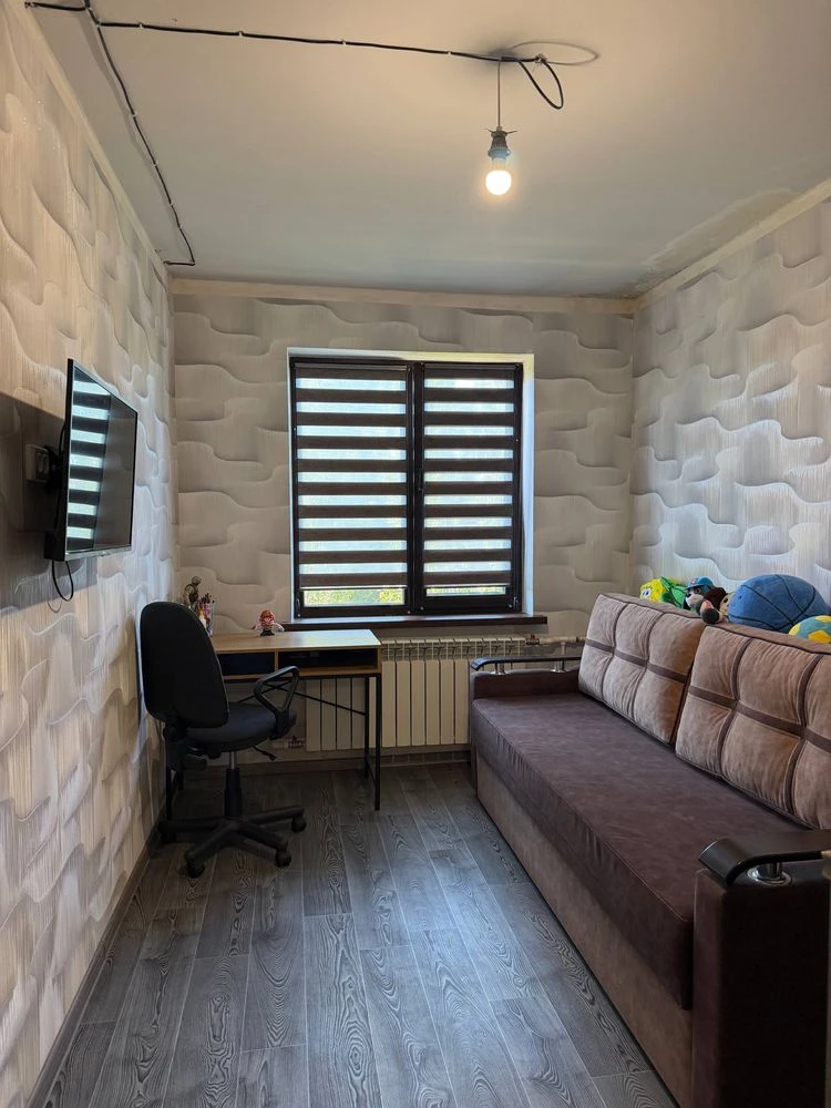 Sale of a 3-room apartment, Yuvileyna Street, Pokrovska Street, 25