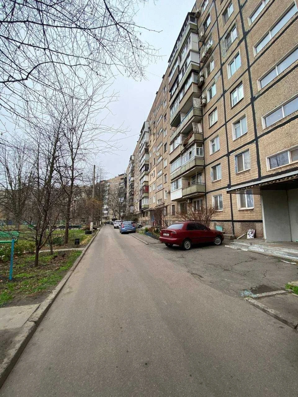 Продаётся 3-комнатная квартира на Дзержинке, ул. Гетманская