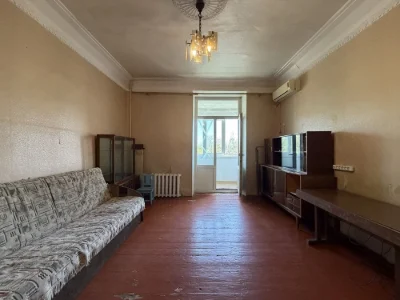 Продаж 2-кімнатної квартири, вул. Вадима Гурова, 11