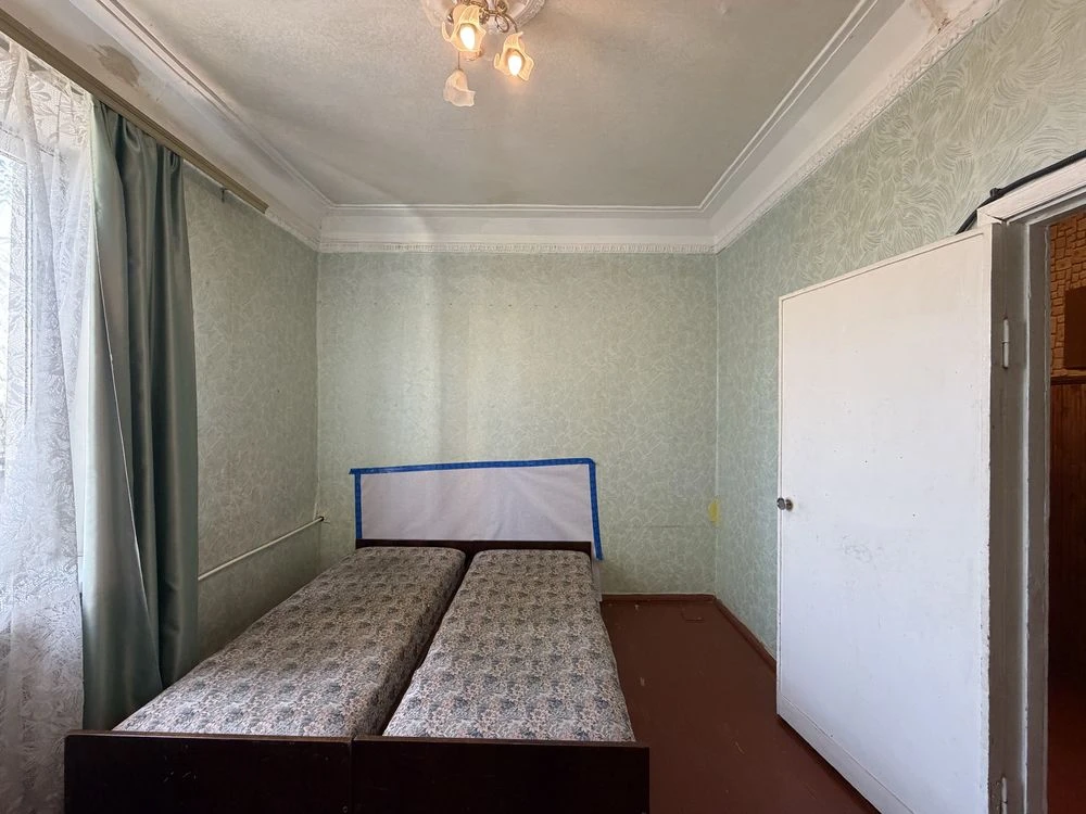 Продаж 2-кімнатної квартири, вул. Вадима Гурова, 11