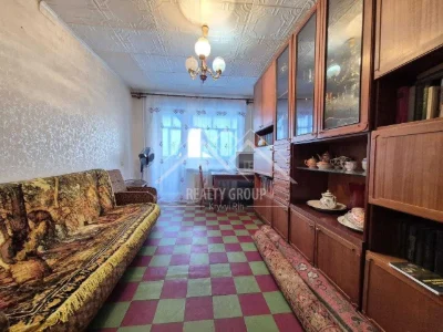 Продаж 3-кімнатній квартири в мікрорайоні 5й Зарічний