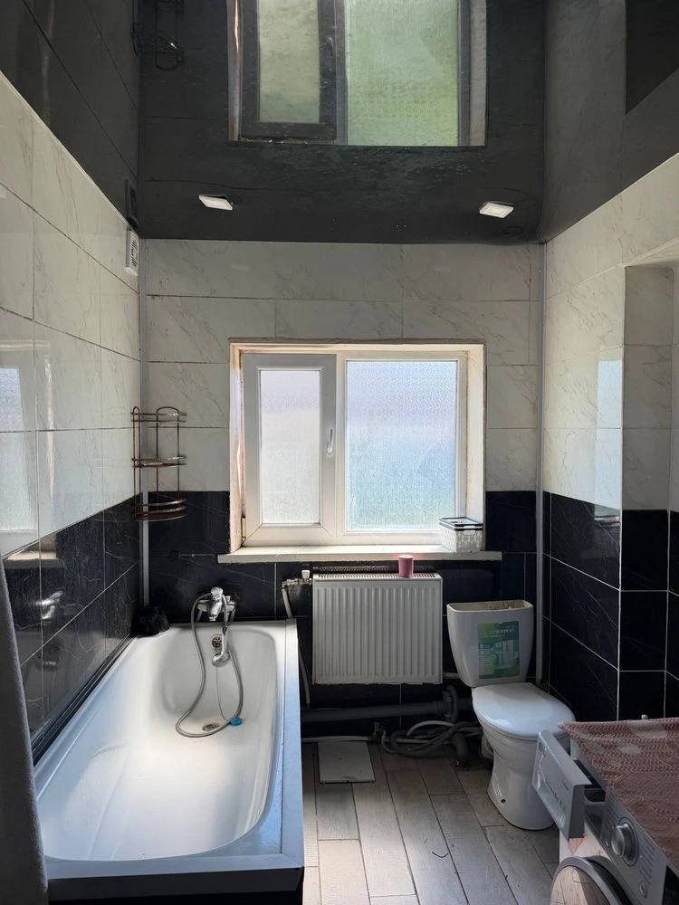 Sale of a 4-room house, Vodospadna (Tuvan), 18, Kryvyi Rih