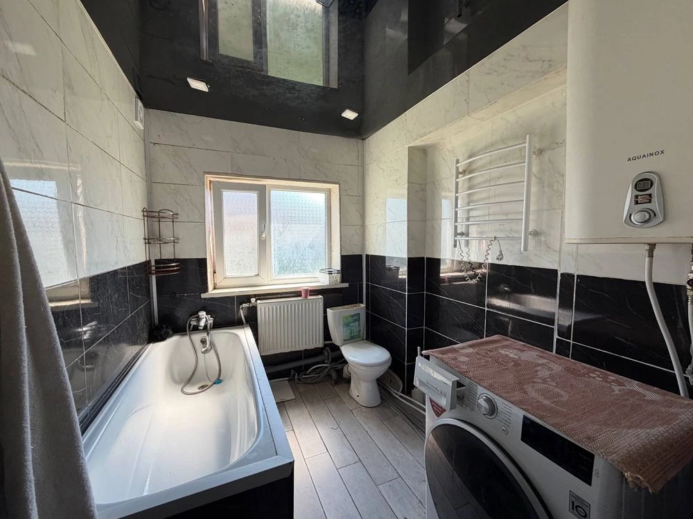 Sale of a 4-room house, Vodospadna (Tuvan), 18, Kryvyi Rih