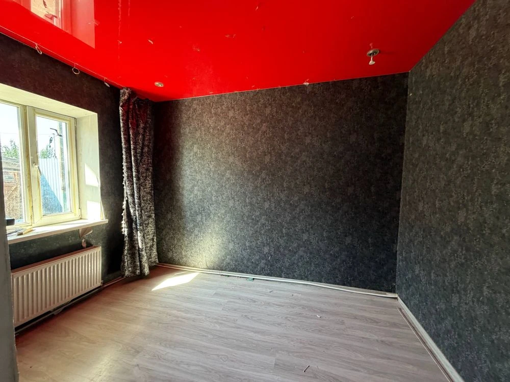 Sale of a 4-room house, Vodospadna (Tuvan), 18, Kryvyi Rih