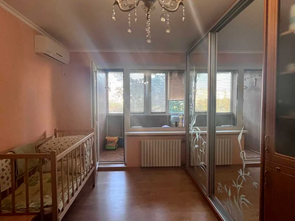 Apartment. 200-year anniversary of Kryvyi Rih Avenue, Kryvyi Rih