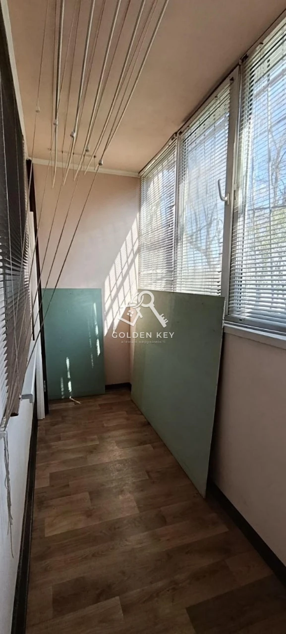 Sale of a 1-bedroom apartment with separate heating in Vechirny