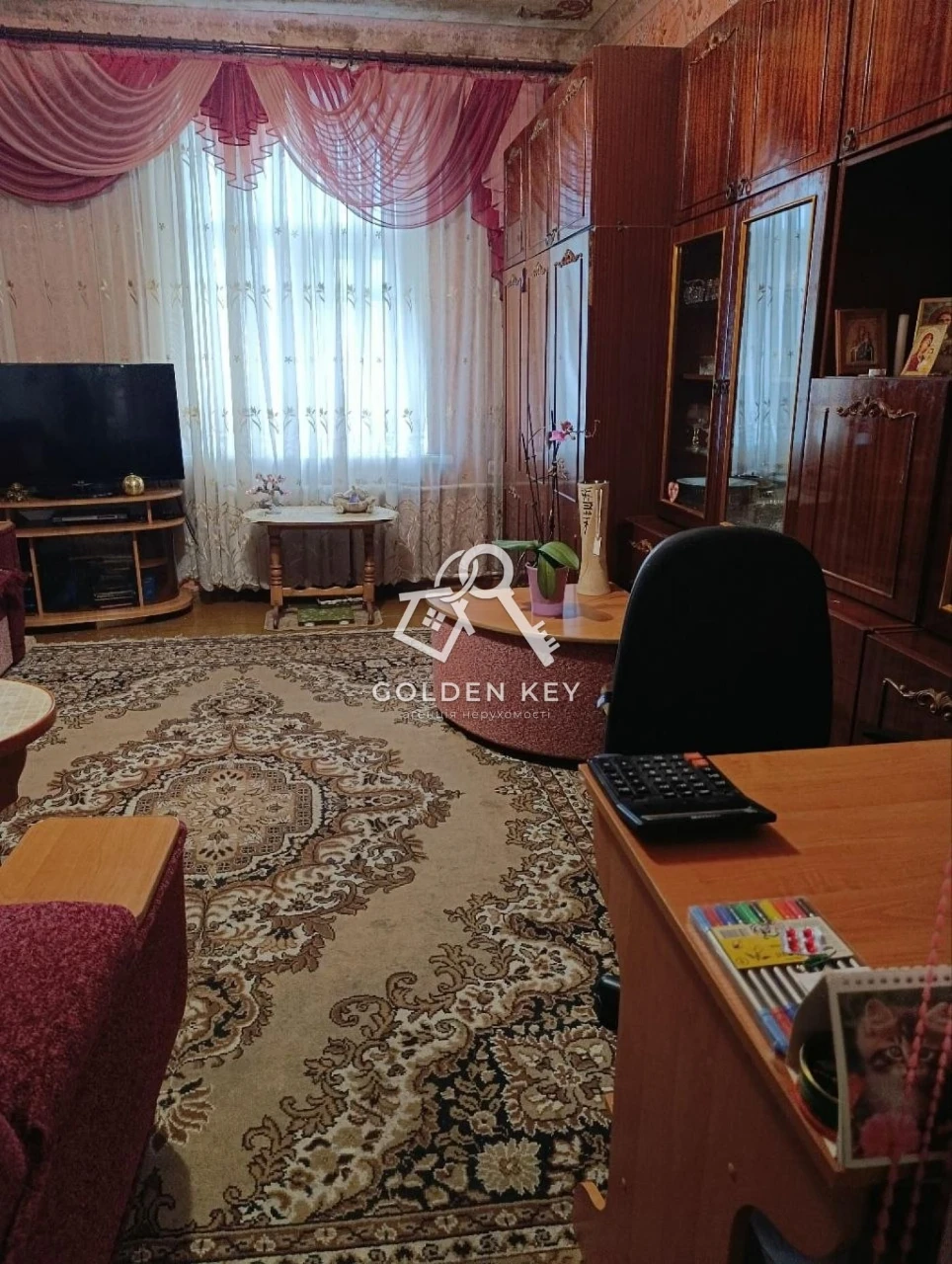 Продаж 3-кімнатного старого плану