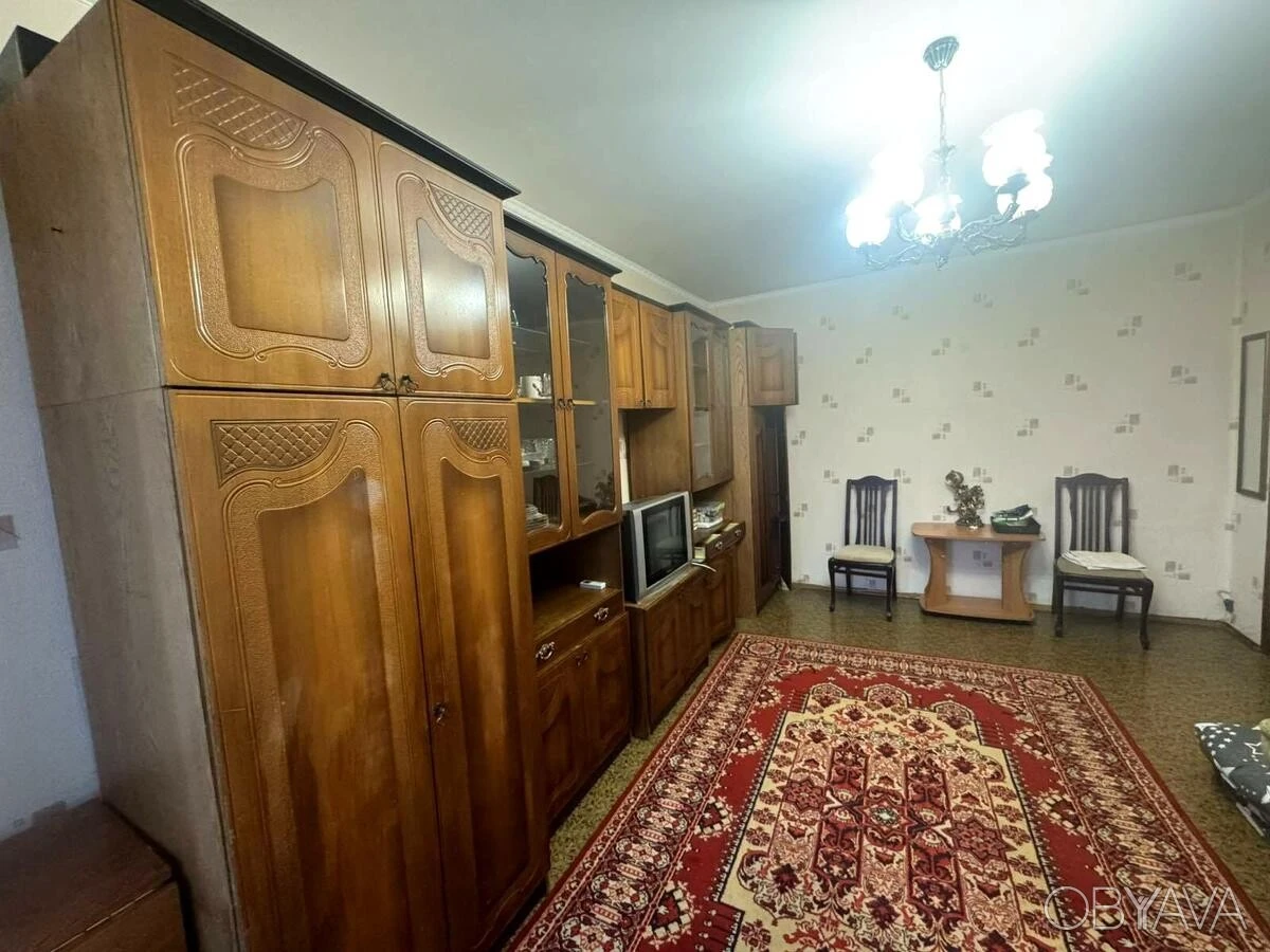 1 room apartment, Bazhana Ave., 5th floor