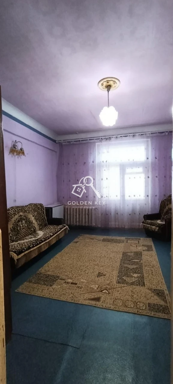 Продаж 3-кімнатного старого плану