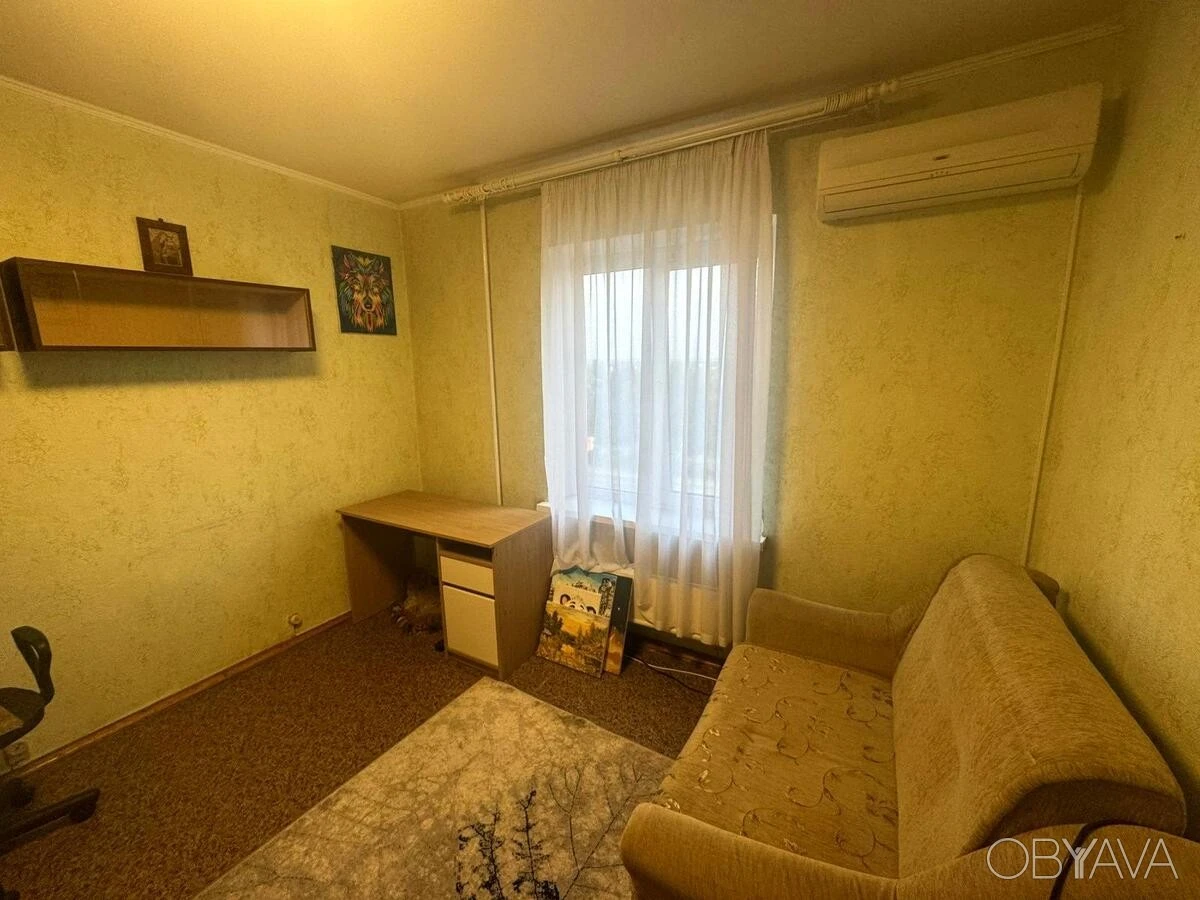 1 room apartment, Bazhana Ave., 5th floor