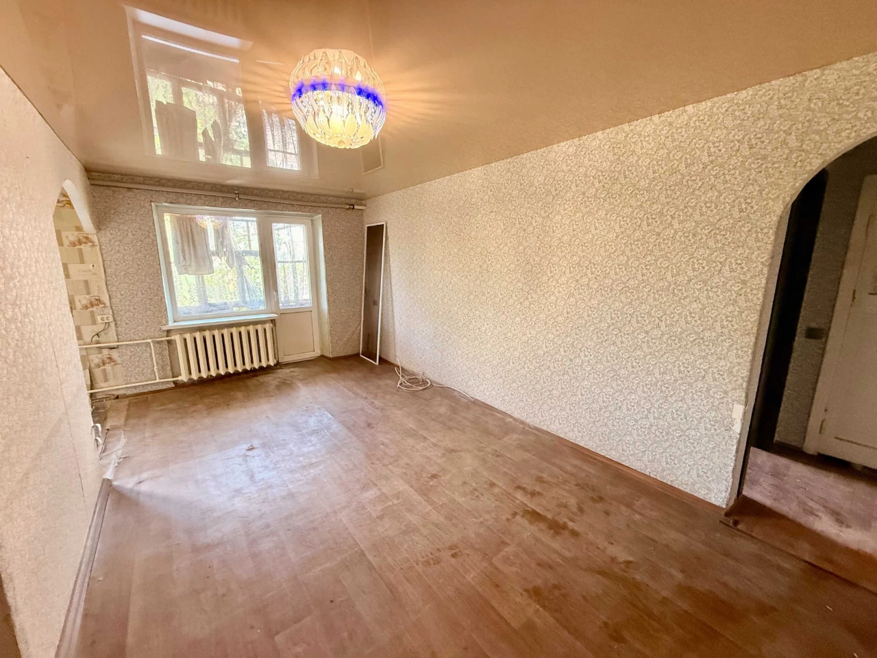 Продається 3-кімнатна квартира, Ватутіна 52 (Свитанок; 129 кв. м.; 20 кв. м.)
